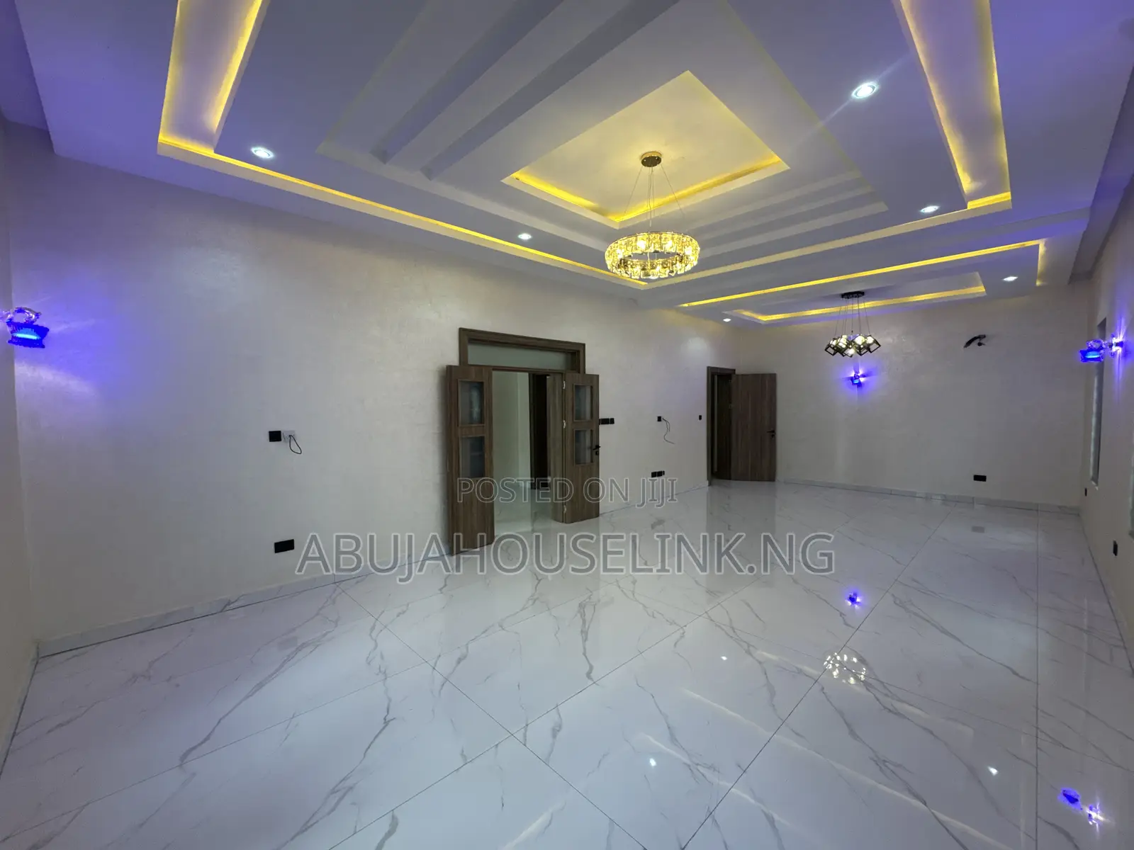 7bdrm Duplex in Efab Metropolis, Karsana for sale in Karsana