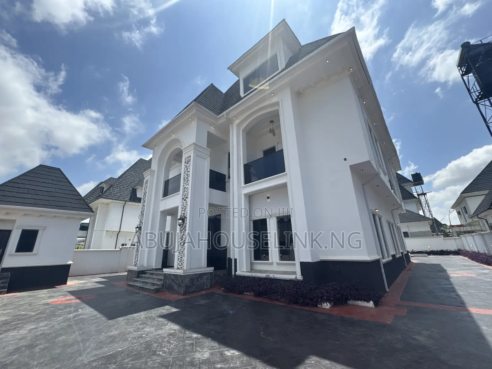7bdrm Duplex in Efab Metropolis for sale in Gwarinpa