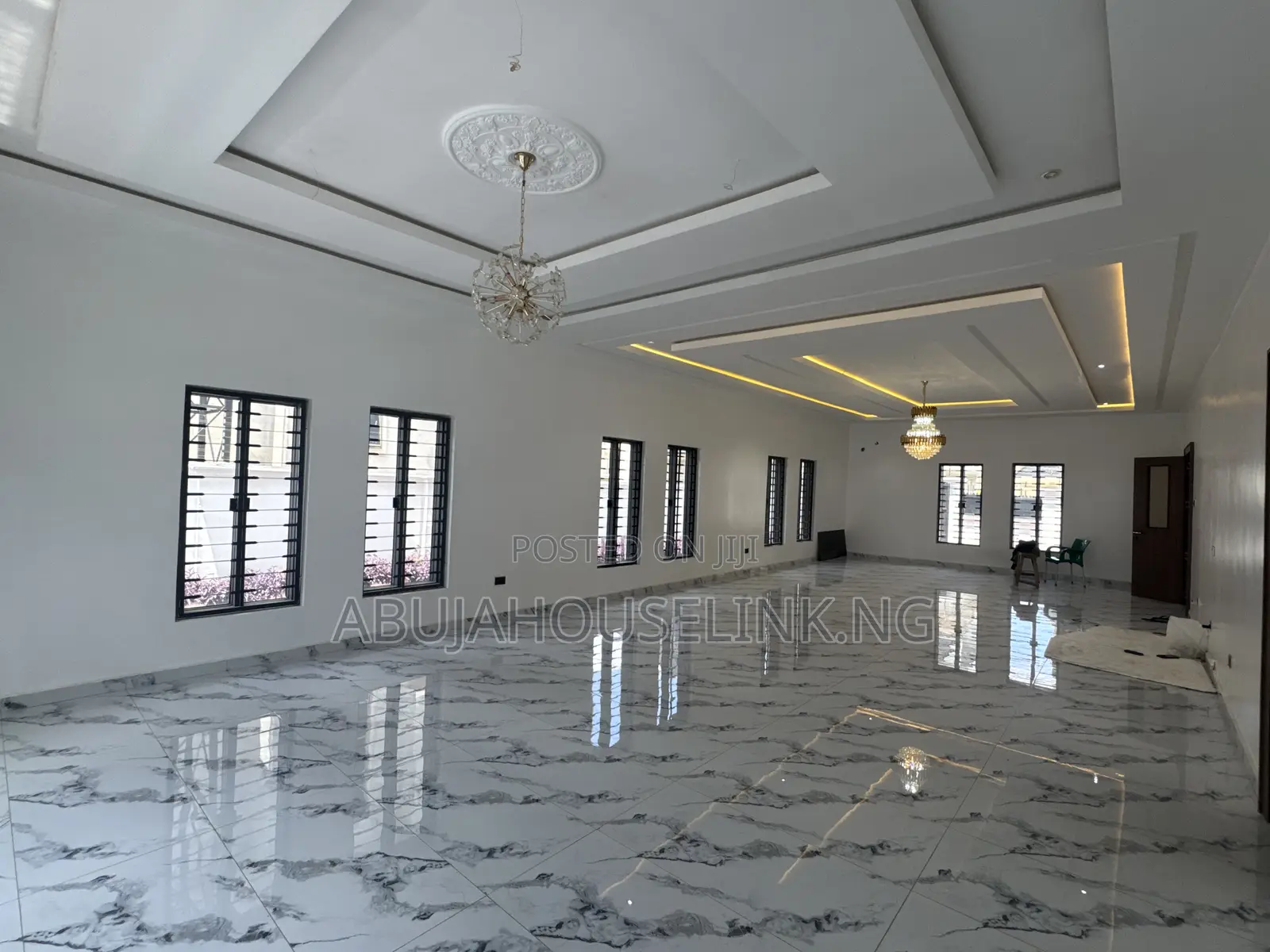 7bdrm Duplex in Efab Metropolis for sale in Gwarinpa