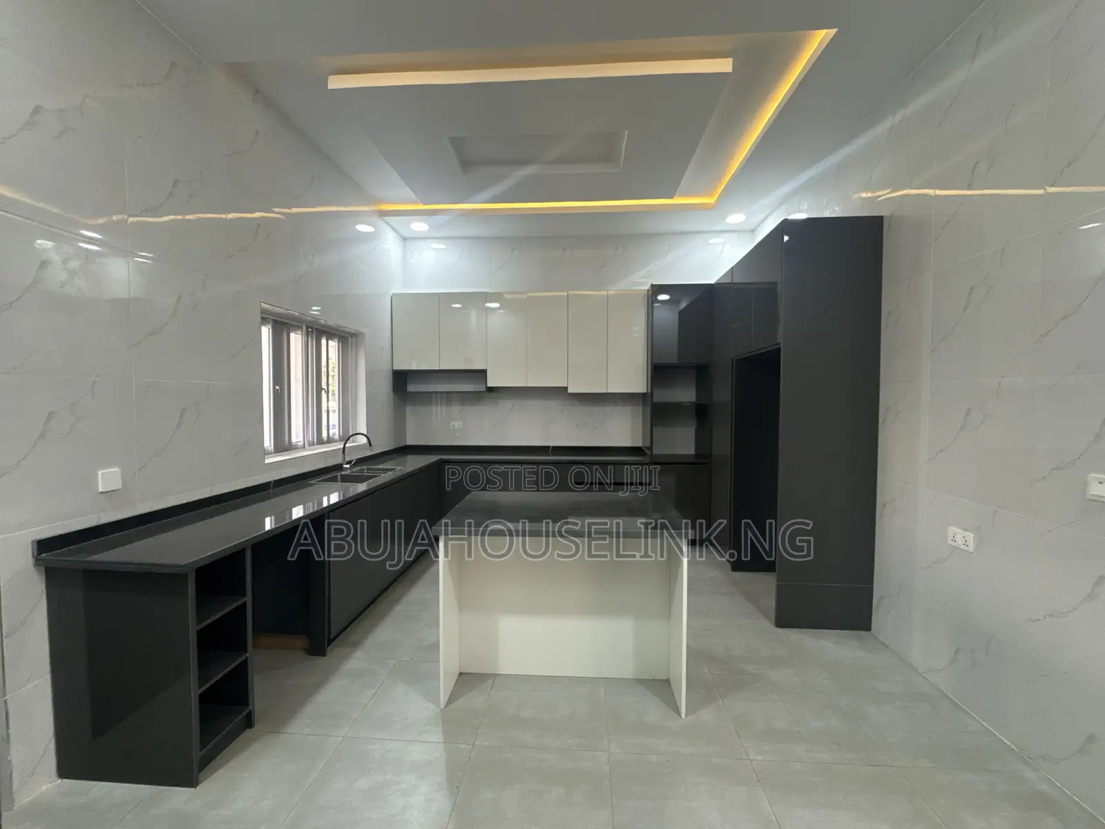 6bdrm Duplex in Efab Metropolis, Karsana for sale in Karsana
