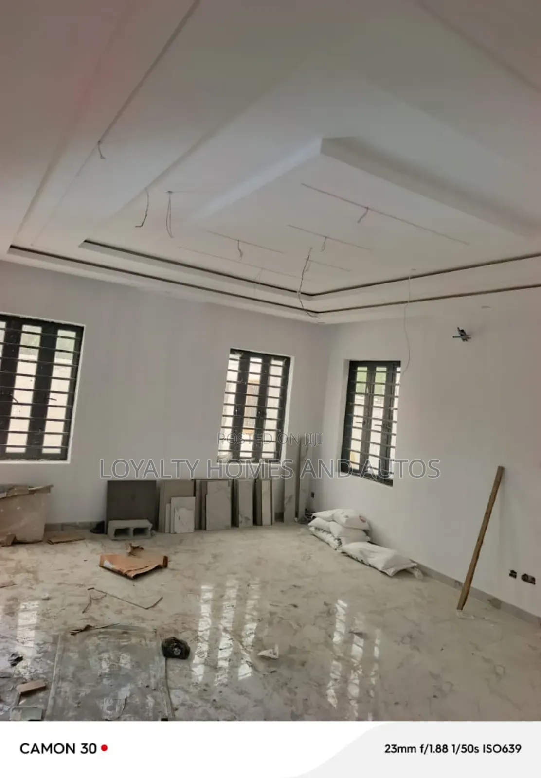 Furnished 5bdrm Duplex in Omole Phase 2 for sale in Omole Phase 2
