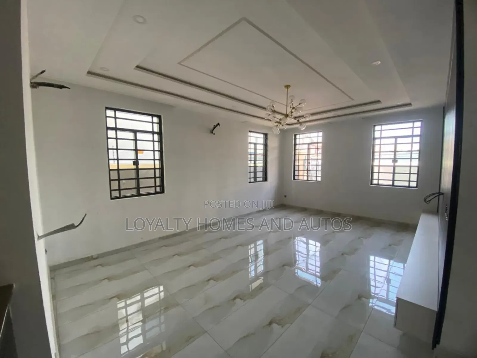 Furnished 6bdrm Duplex in Omole Phase 1 for sale in Omole Phase 1