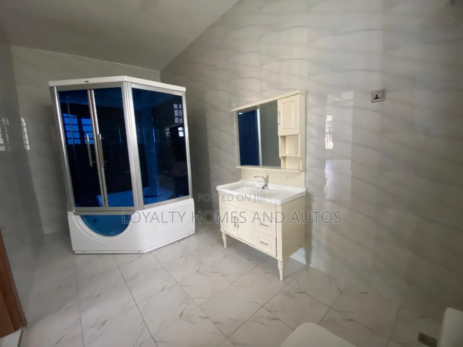 Furnished 6bdrm Duplex in Omole Phase 1 for sale in Omole Phase 1