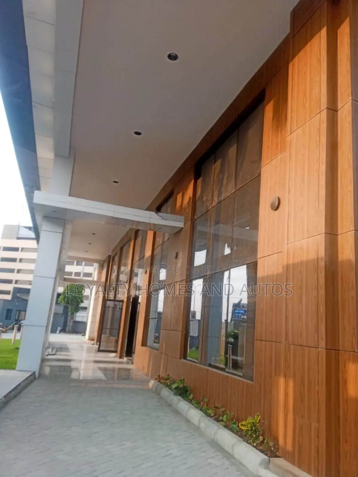 *For Sale at Victoria Island
A 10 Floor Well Finished *Luxury Mixed in Victoria Island