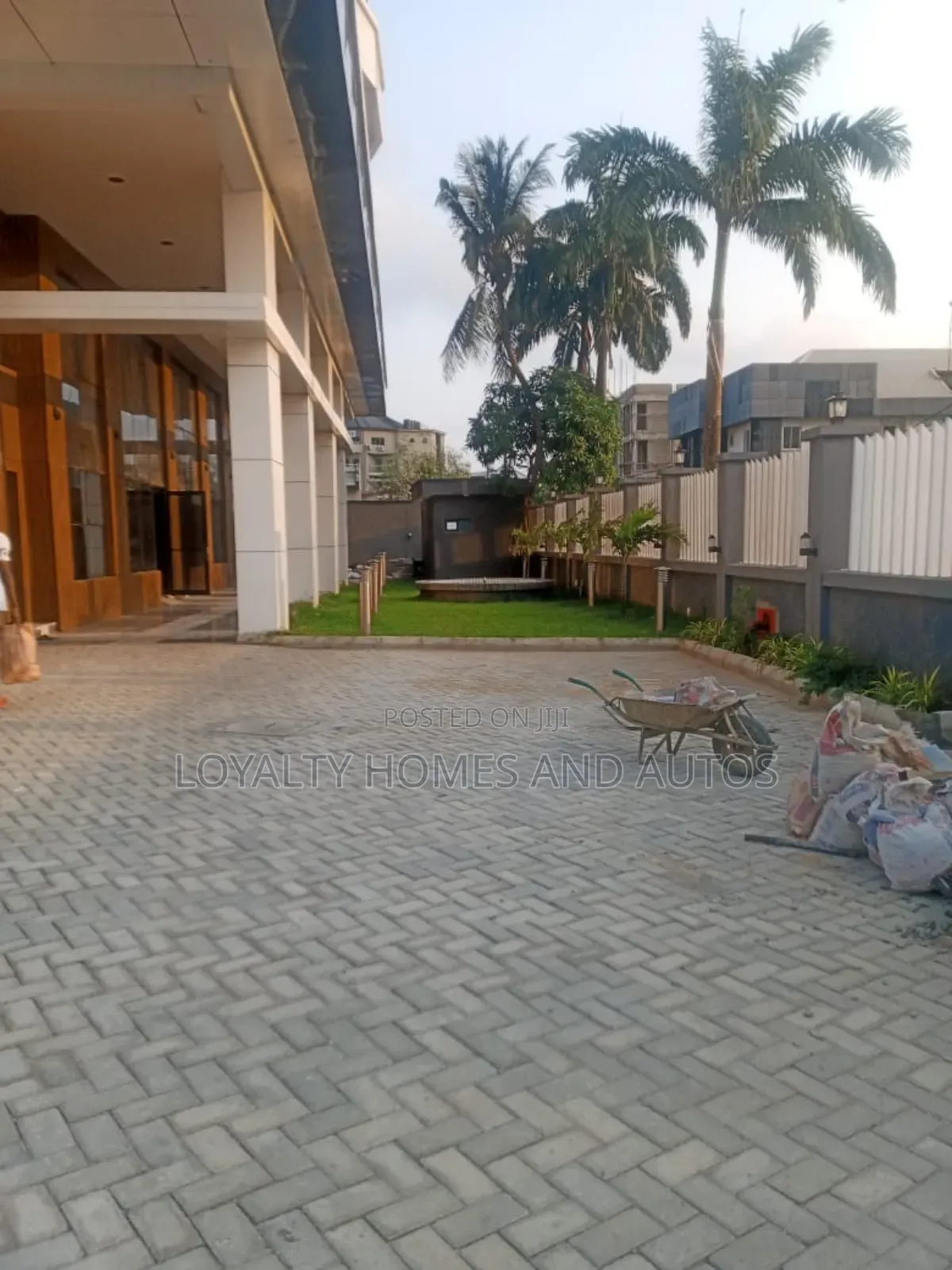 *For Sale at Victoria Island
A 10 Floor Well Finished *Luxury Mixed in Victoria Island