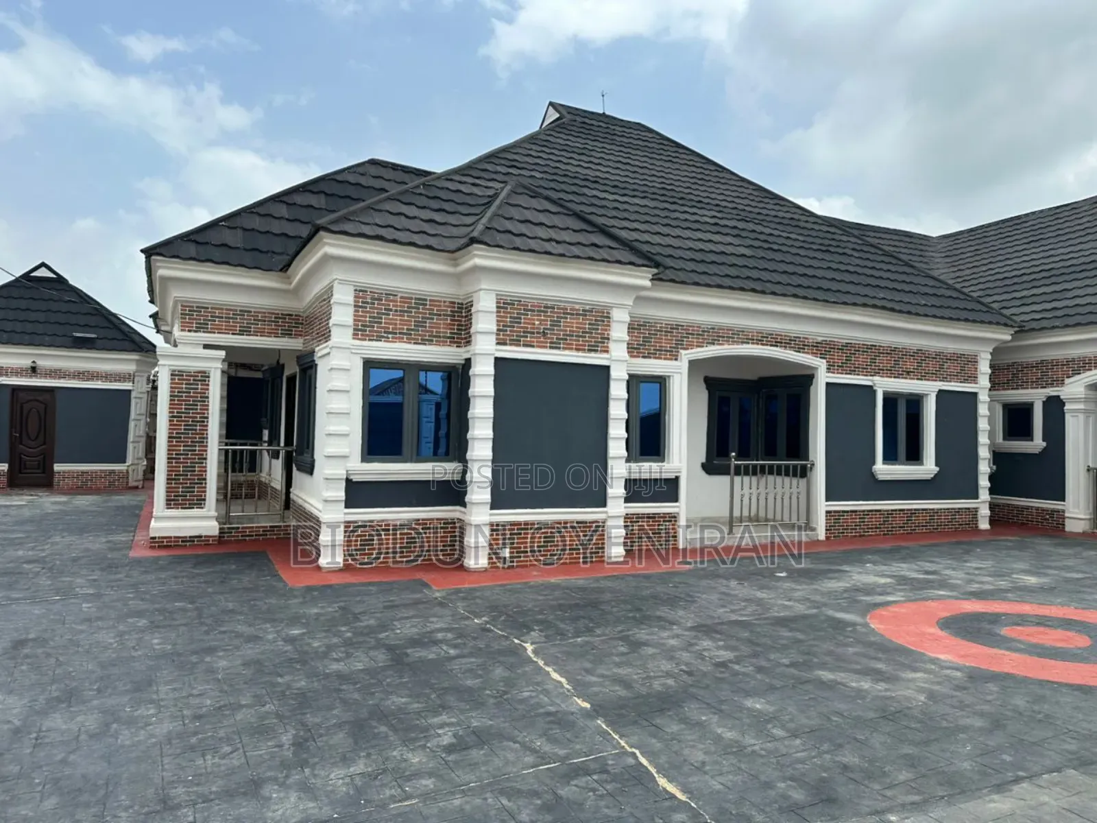 2bdrm Bungalow in Obafemi-Owode for sale in Obafemi-Owode