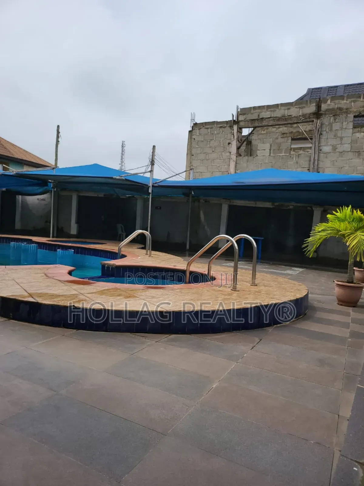 50 Rooms Hotel, Event Hall, Bar, Gym House on 9 Plots in Iju-Ishaga