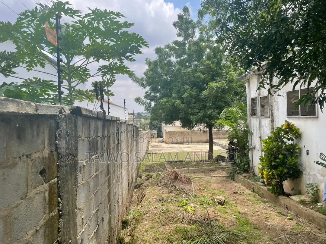 4bdrm Bungalow in Iyanganku for sale in Iyanganku