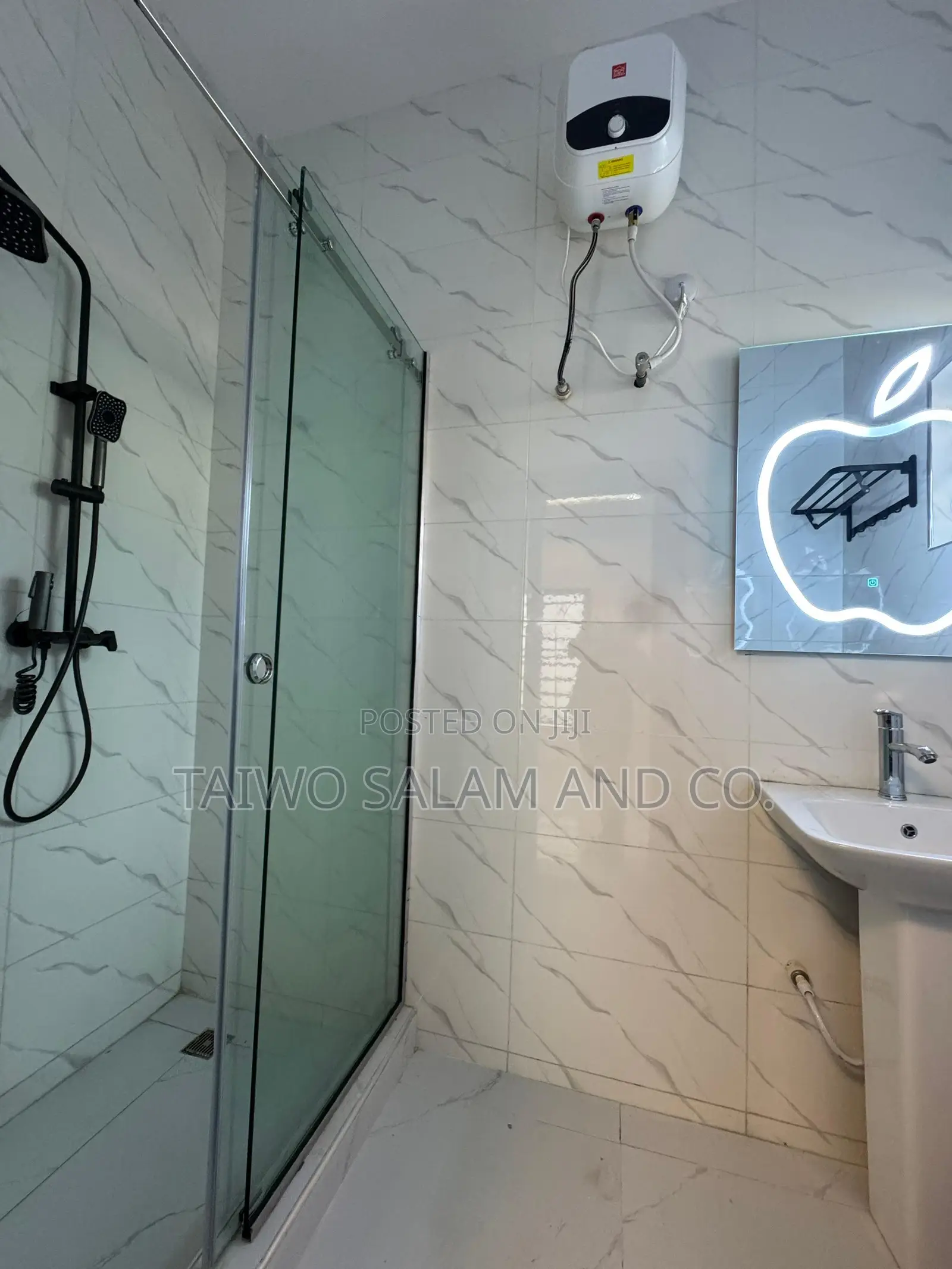 2bdrm Duplex in Akobo for sale in Akobo
