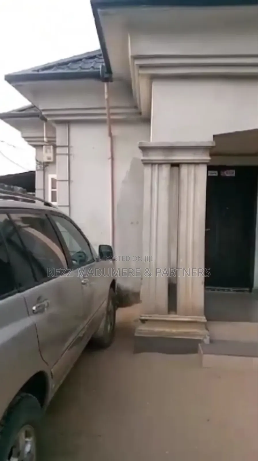 4bdrm Bungalow in By The New Flyover for sale in Eneka