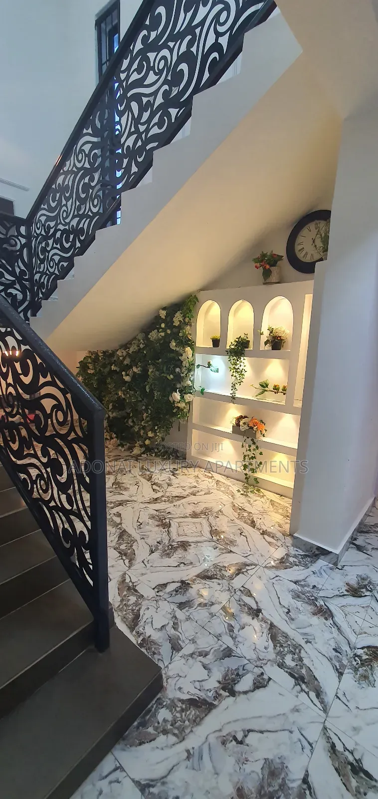 Luxury 3 Bedrooms Oakwood Service Apartment on Peter Odili Rd. Phc. in Port-Harcourt