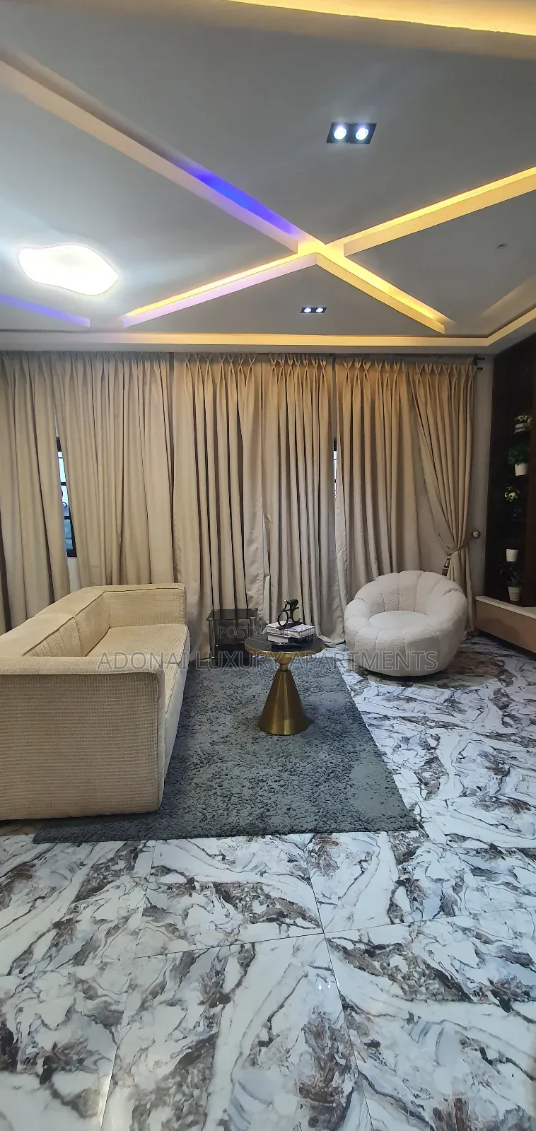 Luxury 3 Bedrooms Oakwood Service Apartment on Peter Odili Rd. Phc. in Port-Harcourt