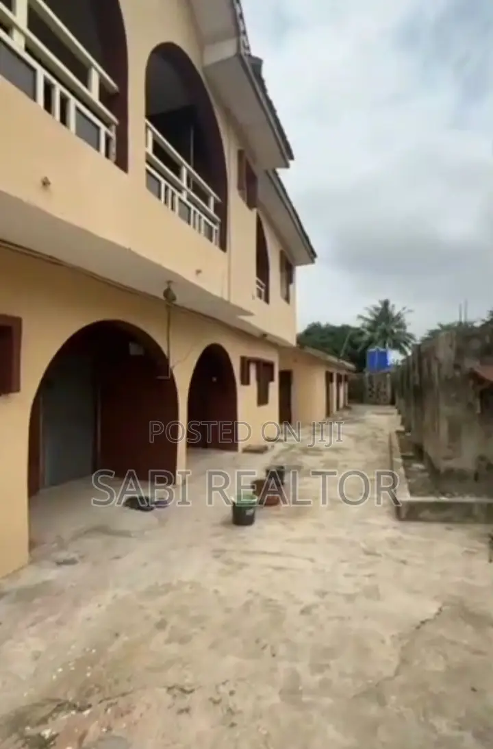 Furnished 2bdrm Block of Flats in Ajegunle Ojokoro, Alagbado for sale in Alagbado
