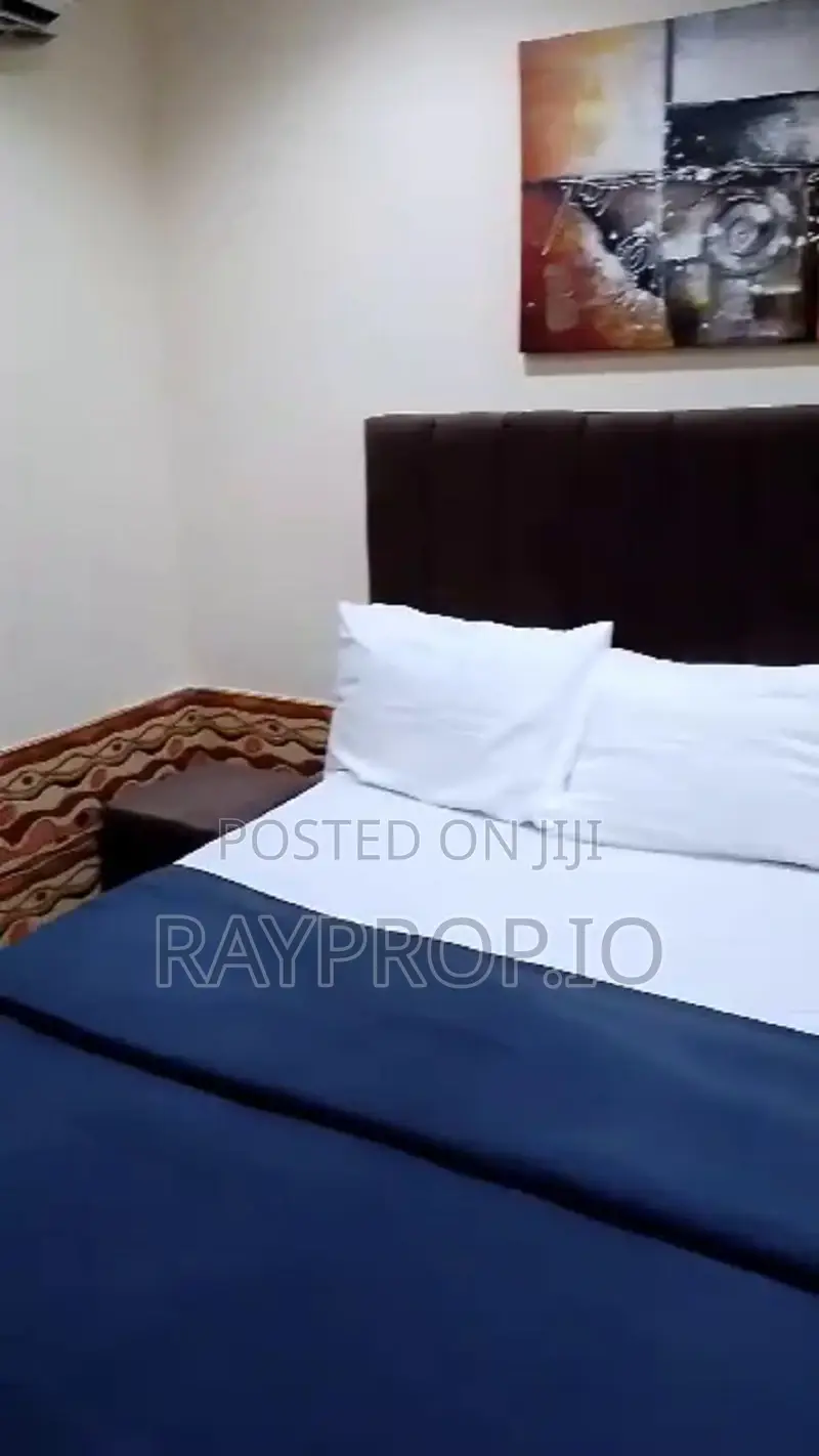 856635ih - Cozy 1 Bedroom Shortlet in Victoria Island in Victoria Island Extension