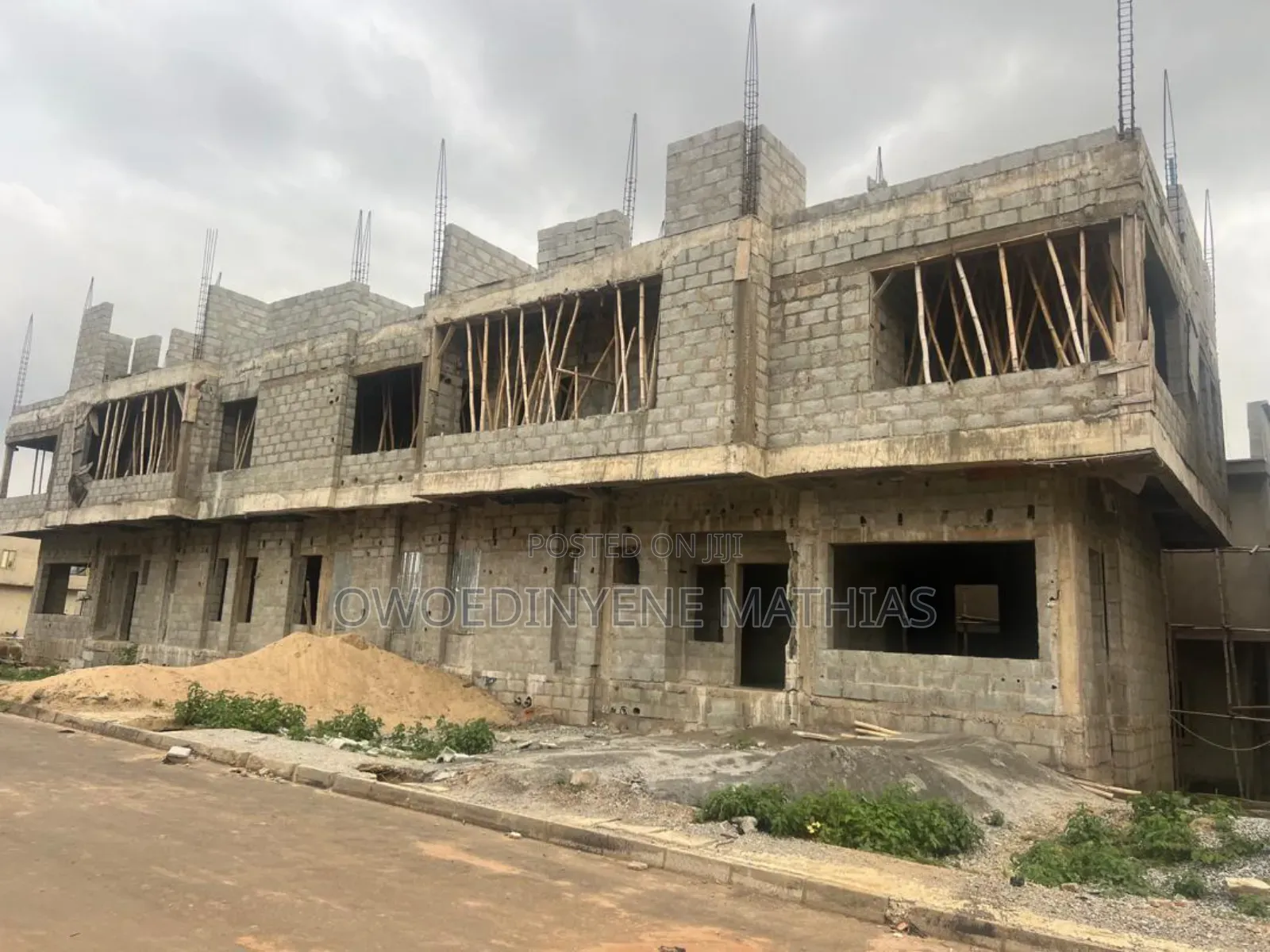 Carcass Houses For Sale At Wuse Zone 6 in Zone 6 / Wuse