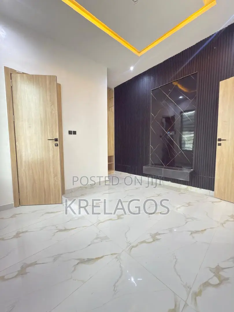 5bdrm Duplex in Ado / Ajah for sale in Ado / Ajah