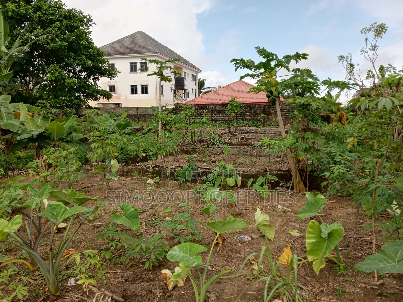 30rooms Shortlet for Sale at Jehovah's Witnesses Road Bogije in Bogije