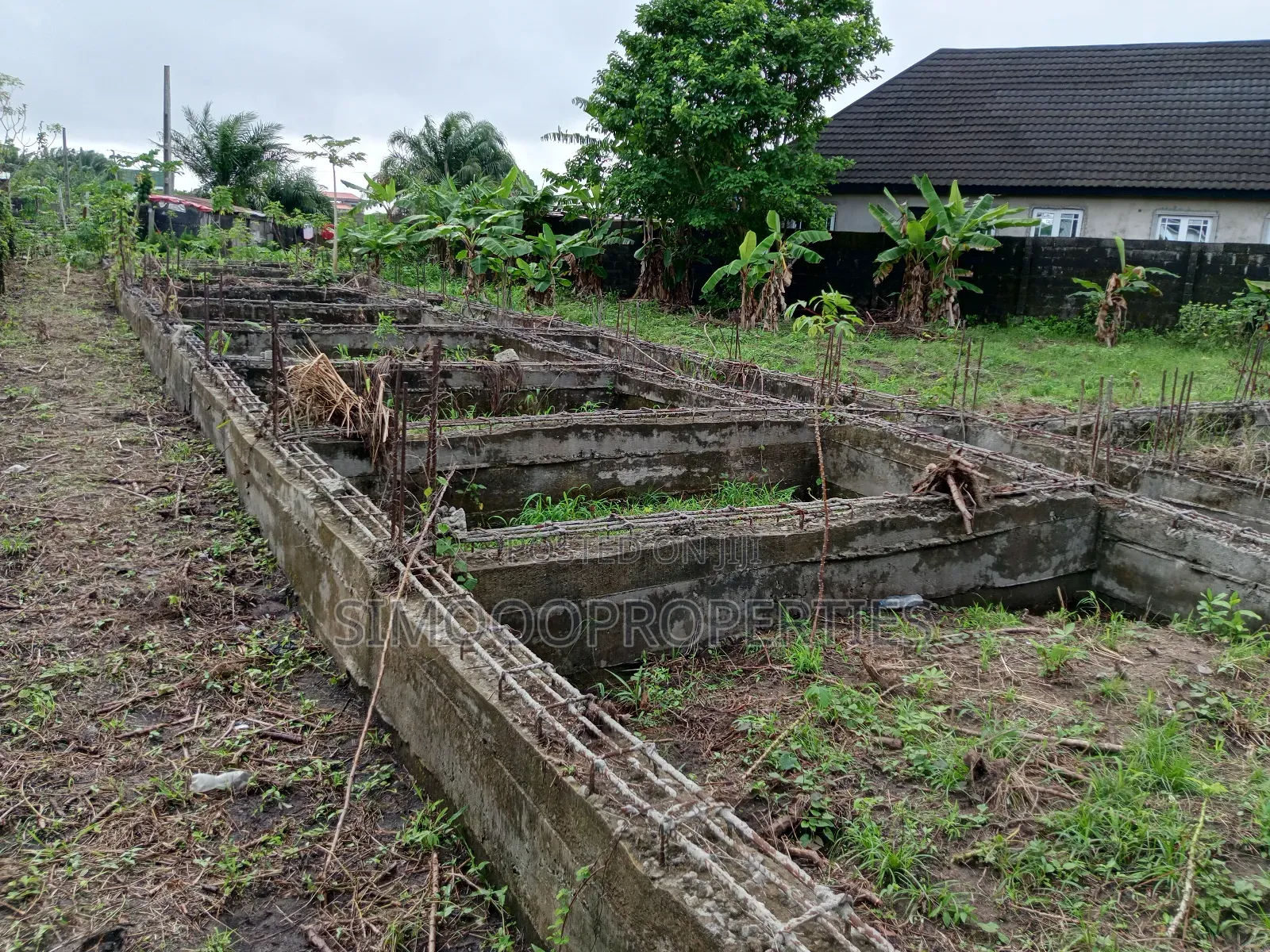 30rooms Shortlet for Sale at Jehovah's Witnesses Road Bogije in Bogije