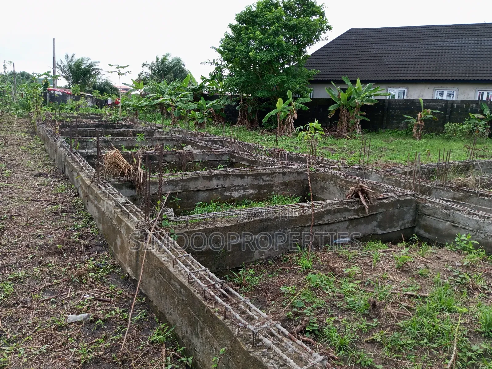 30rooms Shortlet for Sale at Jehovah's Witnesses Road Bogije in Bogije