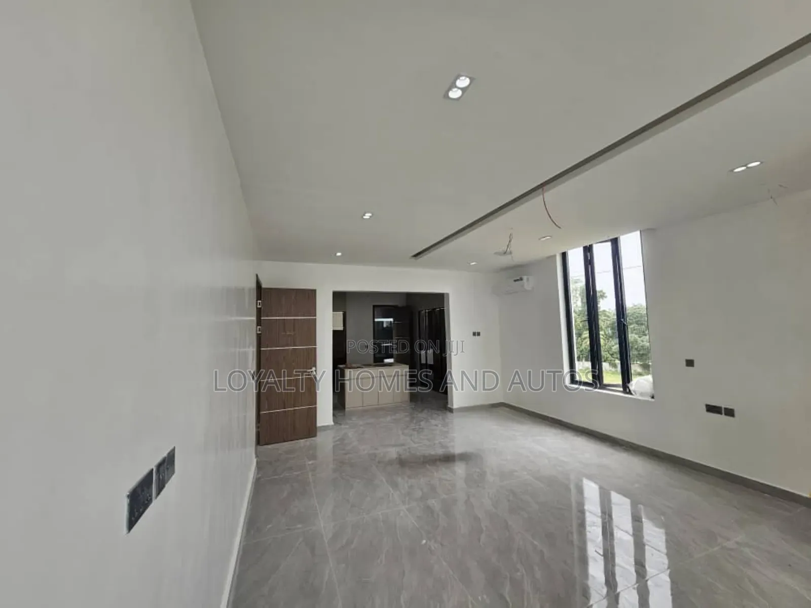 5bdrm Duplex in Old Ikoyi Lagos for sale in Old Ikoyi