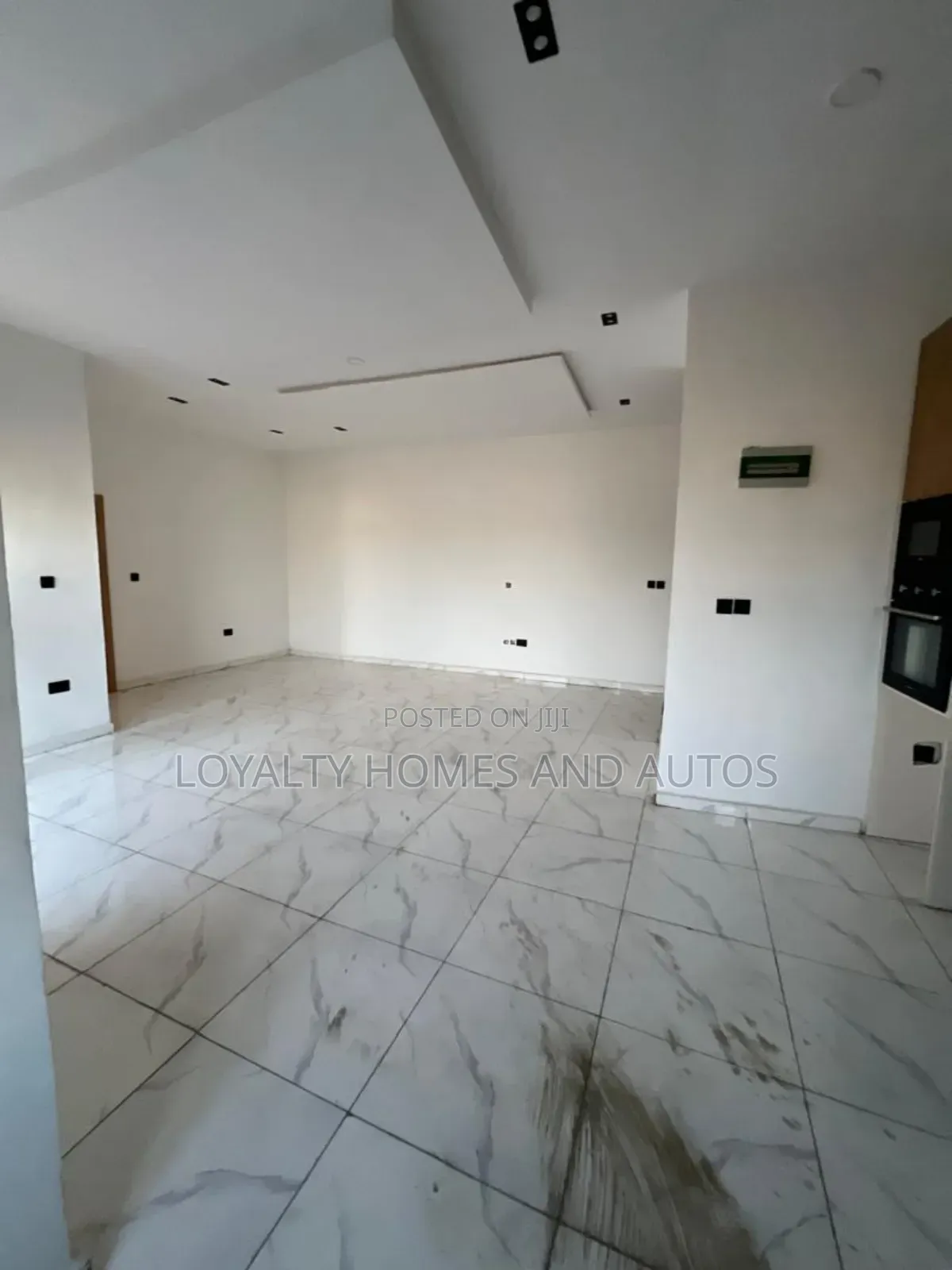 4bdrm Duplex in GRA Phase 2 Shangisha for sale in GRA Phase 2 Shangisha