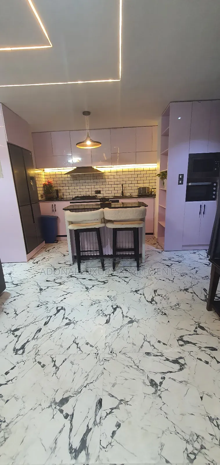 Executive 3 Bedrooms Pinewood Service Apartment on Peter Odili Rd Phc. in Port-Harcourt