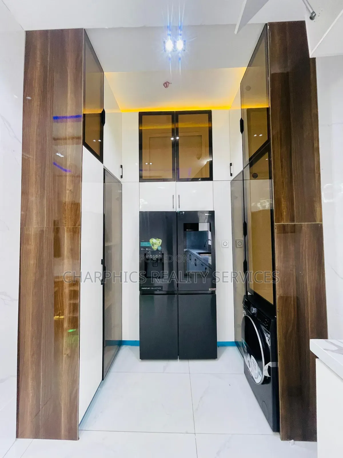 6bdrm Duplex in Ikate for sale in Ikate