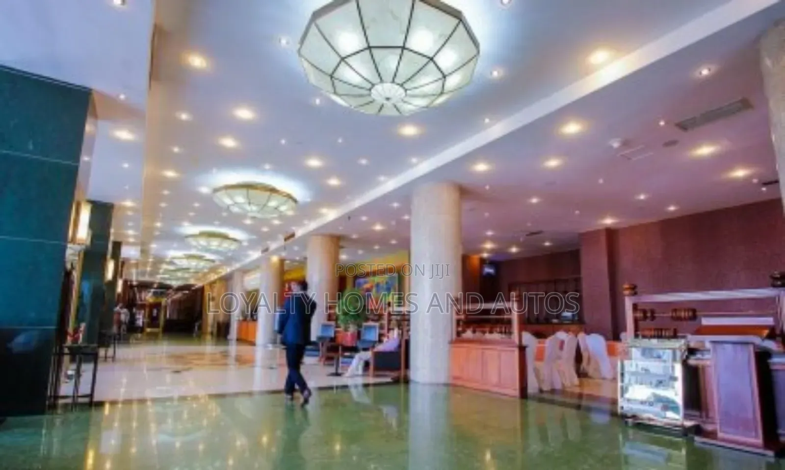 5 Star Waterfront Hotel for Sale in Victoria Island Lagos in Victoria Island