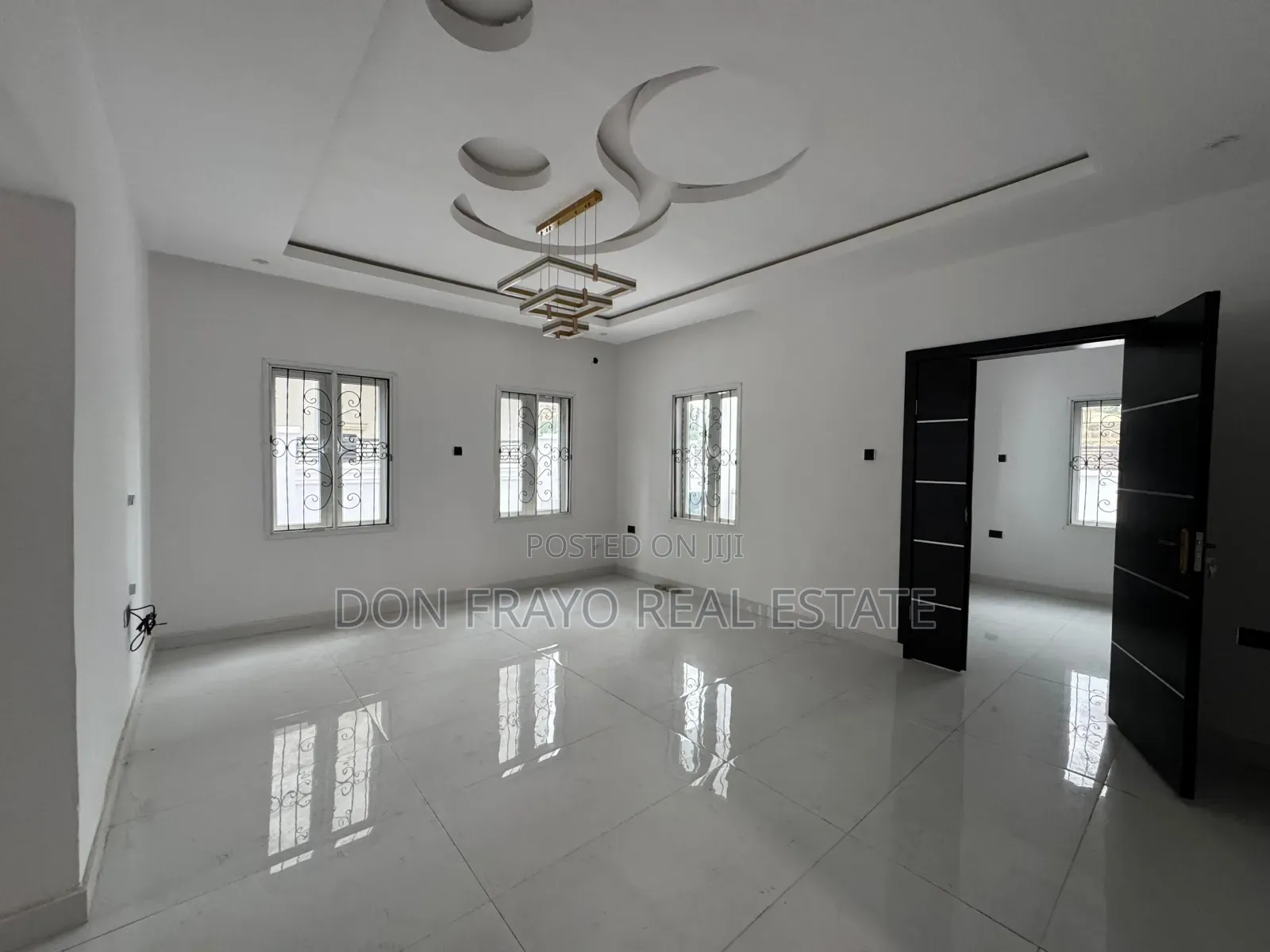 4bdrm Duplex in Sonbeam Sch Area, Bodija for sale in Bodija