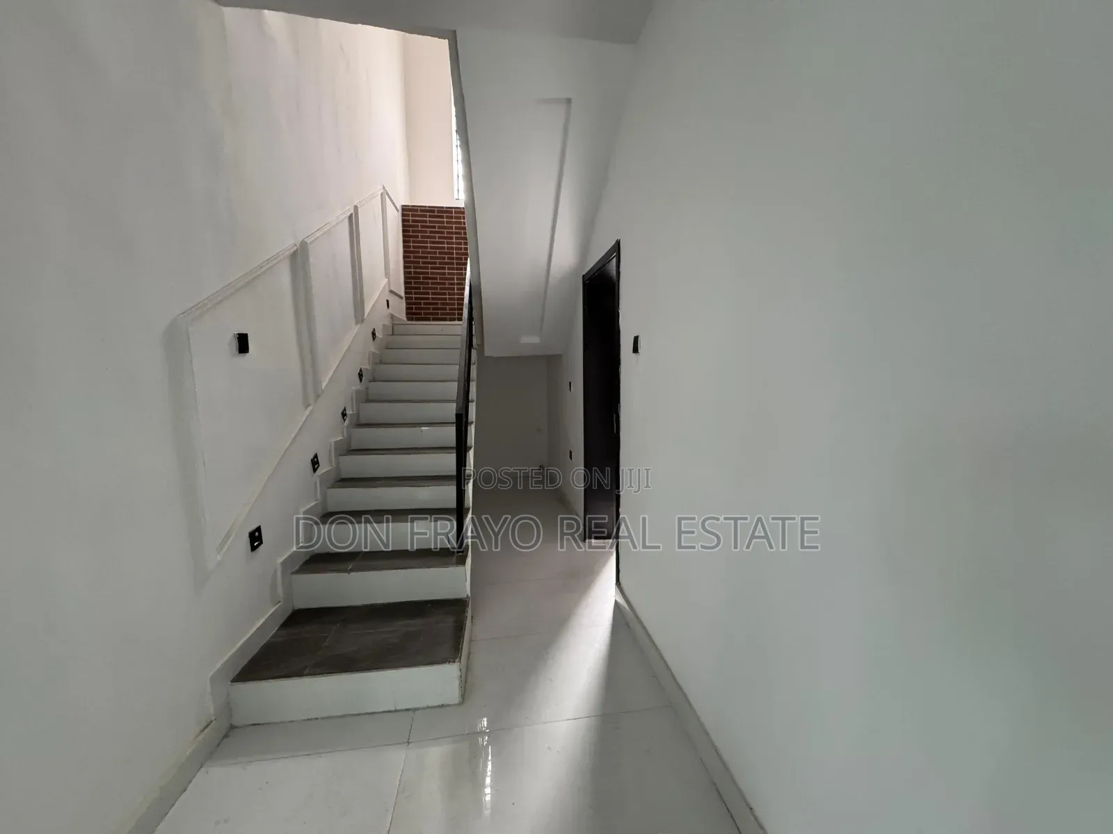 4bdrm Duplex in Sonbeam Sch Area, Bodija for sale in Bodija