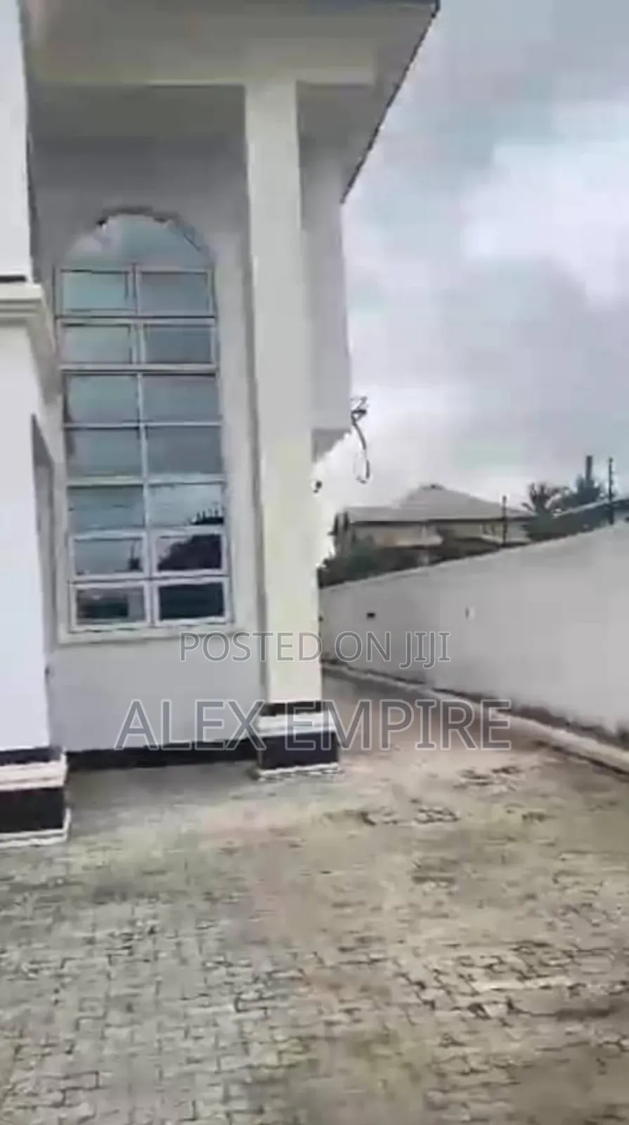 5bdrm Duplex in Amuwo-Odofin for sale in Amuwo-Odofin