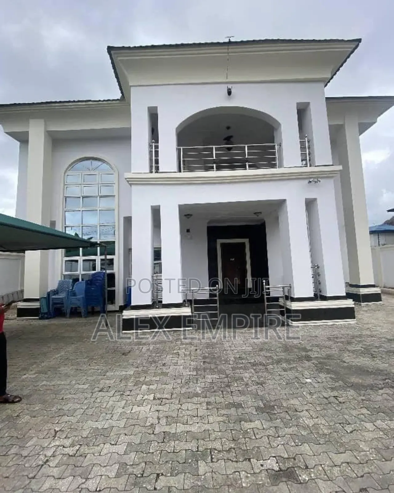 5bdrm Duplex in Amuwo-Odofin for sale in Amuwo-Odofin