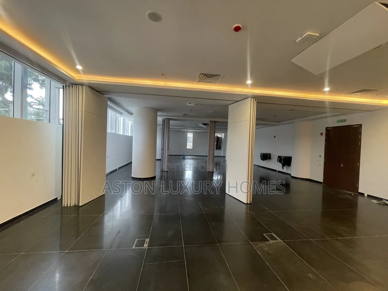 Premium 222sqm Office Space for Rent in Central Business District