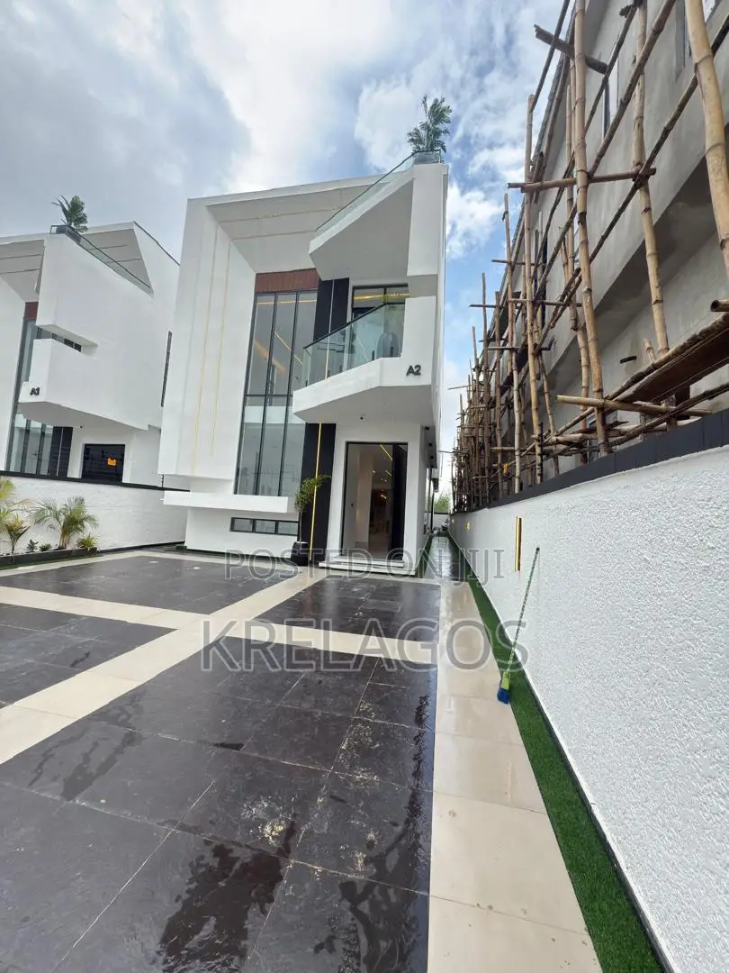 5bdrm Duplex in Ado / Ajah for sale in Ado / Ajah