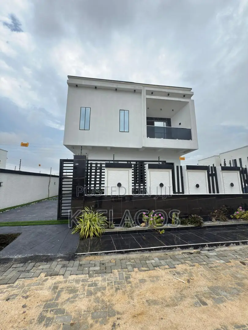 5bdrm Duplex in Ado / Ajah for sale in Ado / Ajah