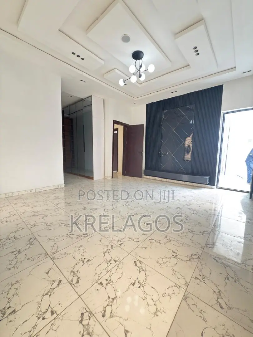5bdrm Duplex in Ado / Ajah for sale in Ado / Ajah