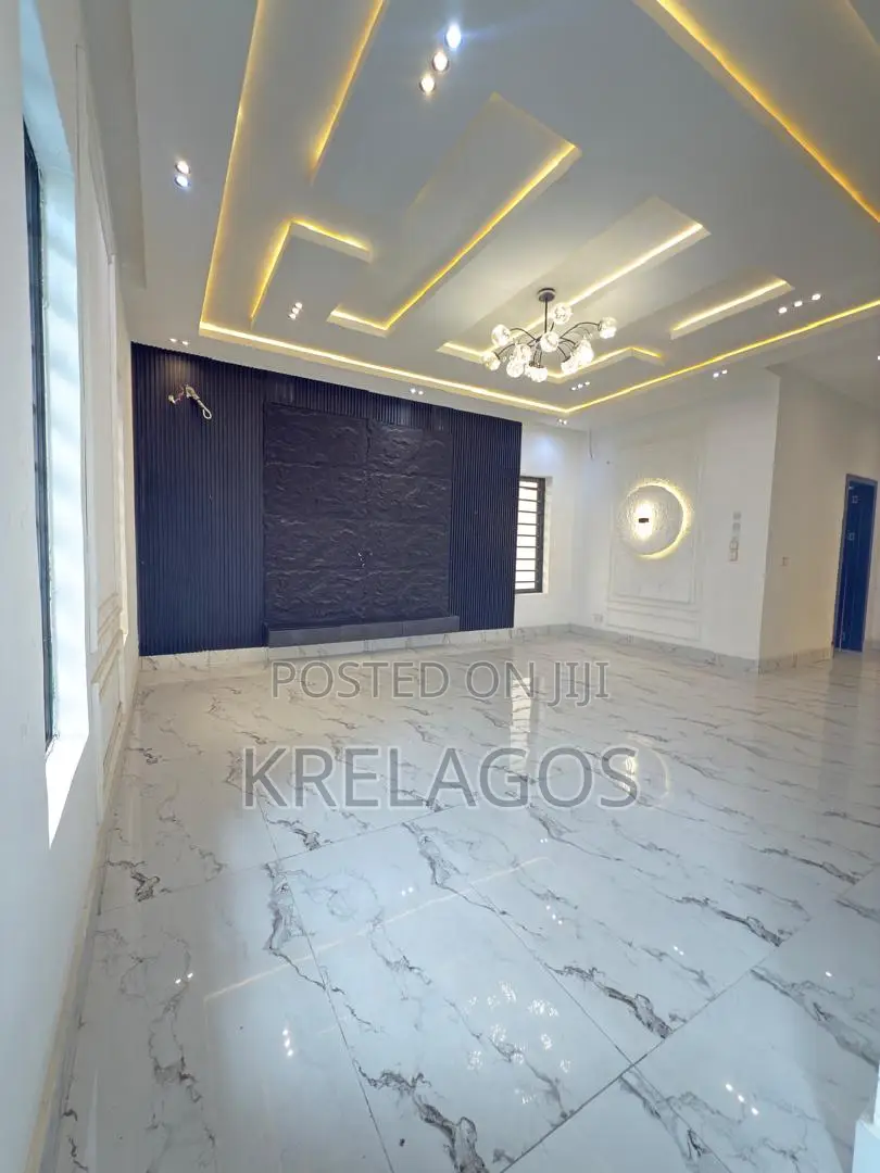 5bdrm Duplex in Ado / Ajah for sale in Ado / Ajah