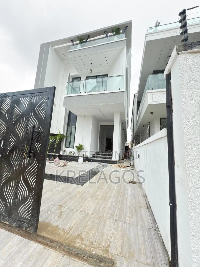 5bdrm Duplex in Ado / Ajah for sale in Ado / Ajah