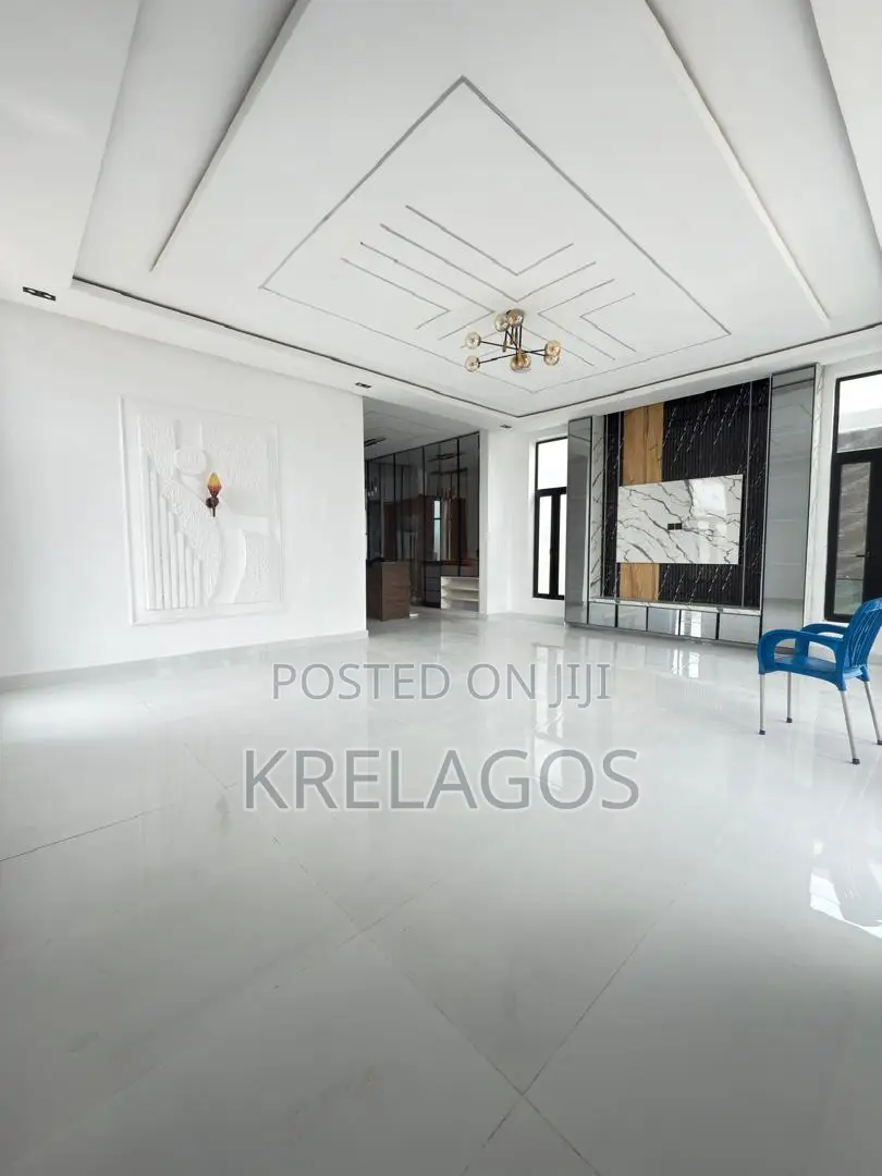 5bdrm Duplex in Ado / Ajah for sale in Ado / Ajah