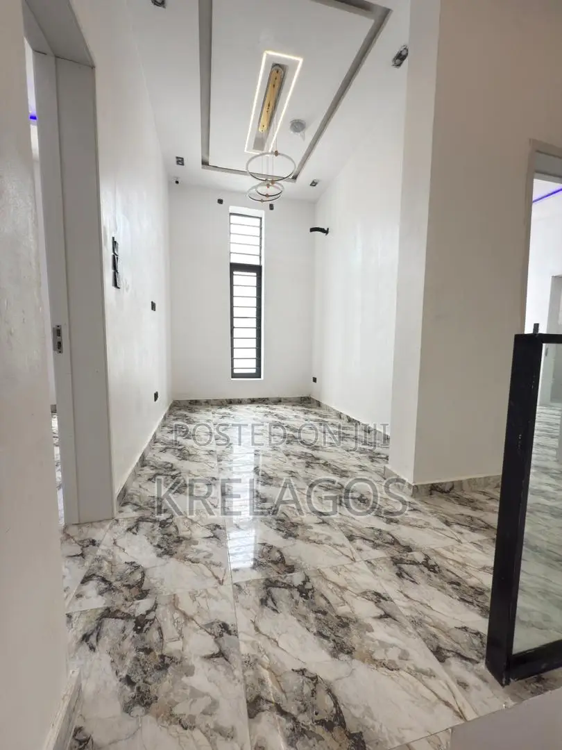 4bdrm Duplex in Ado / Ajah for sale in Ado / Ajah