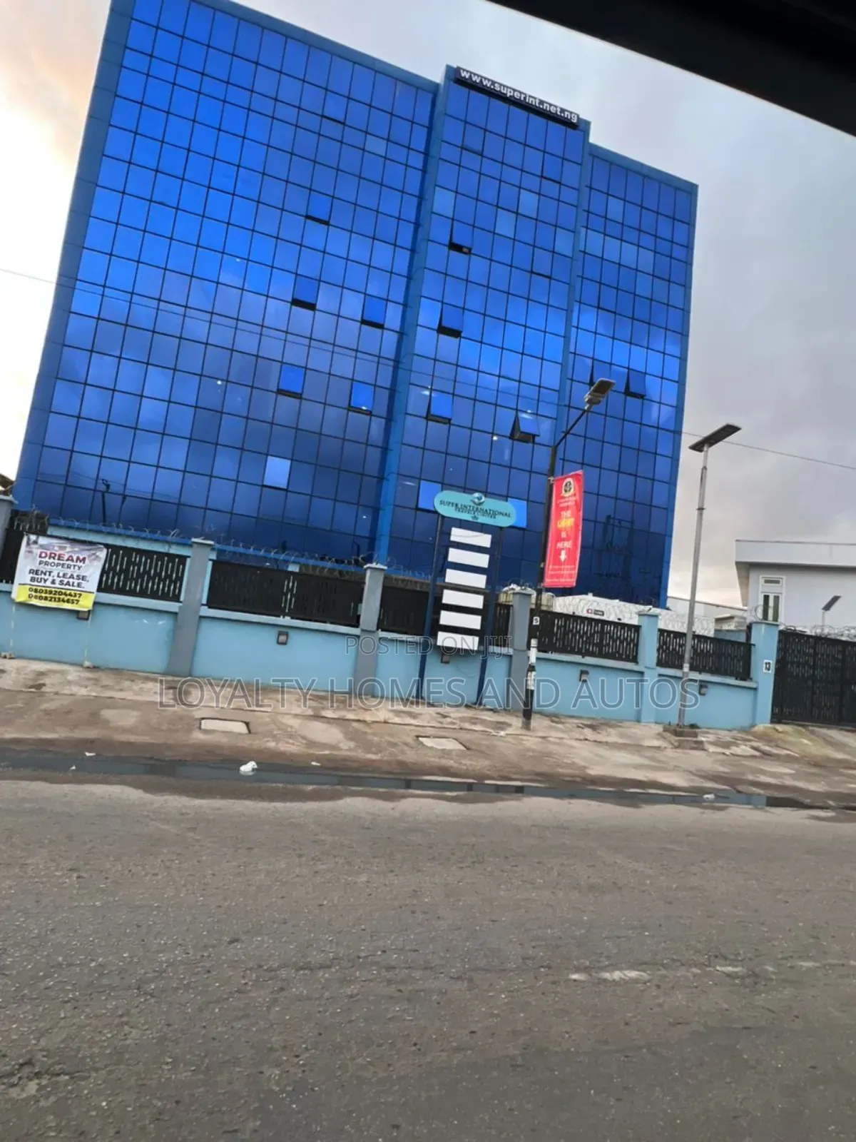 Commercial Office Space Over 300 SQM in Ikeja for Lease in Adeniyi Jones