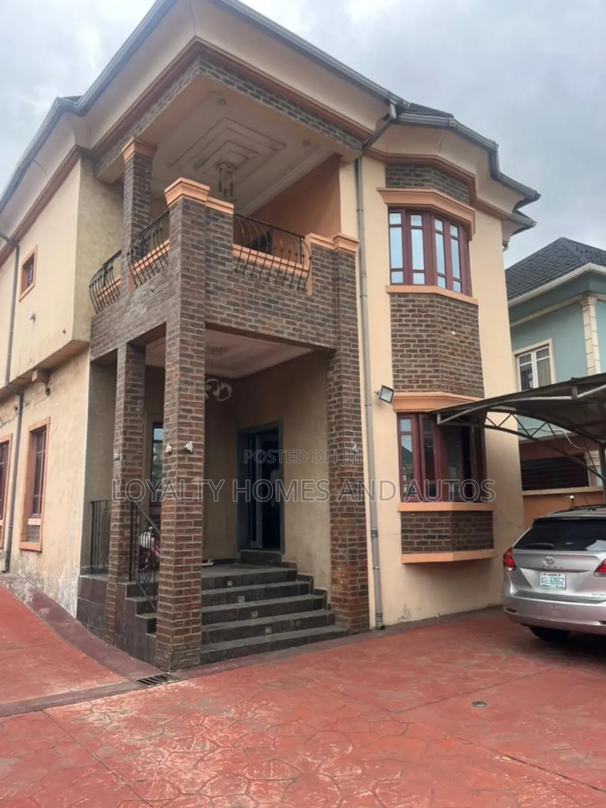 Furnished 5bdrm Duplex in Magodo Phase2  Gra for sale in GRA Phase 2 Shangisha