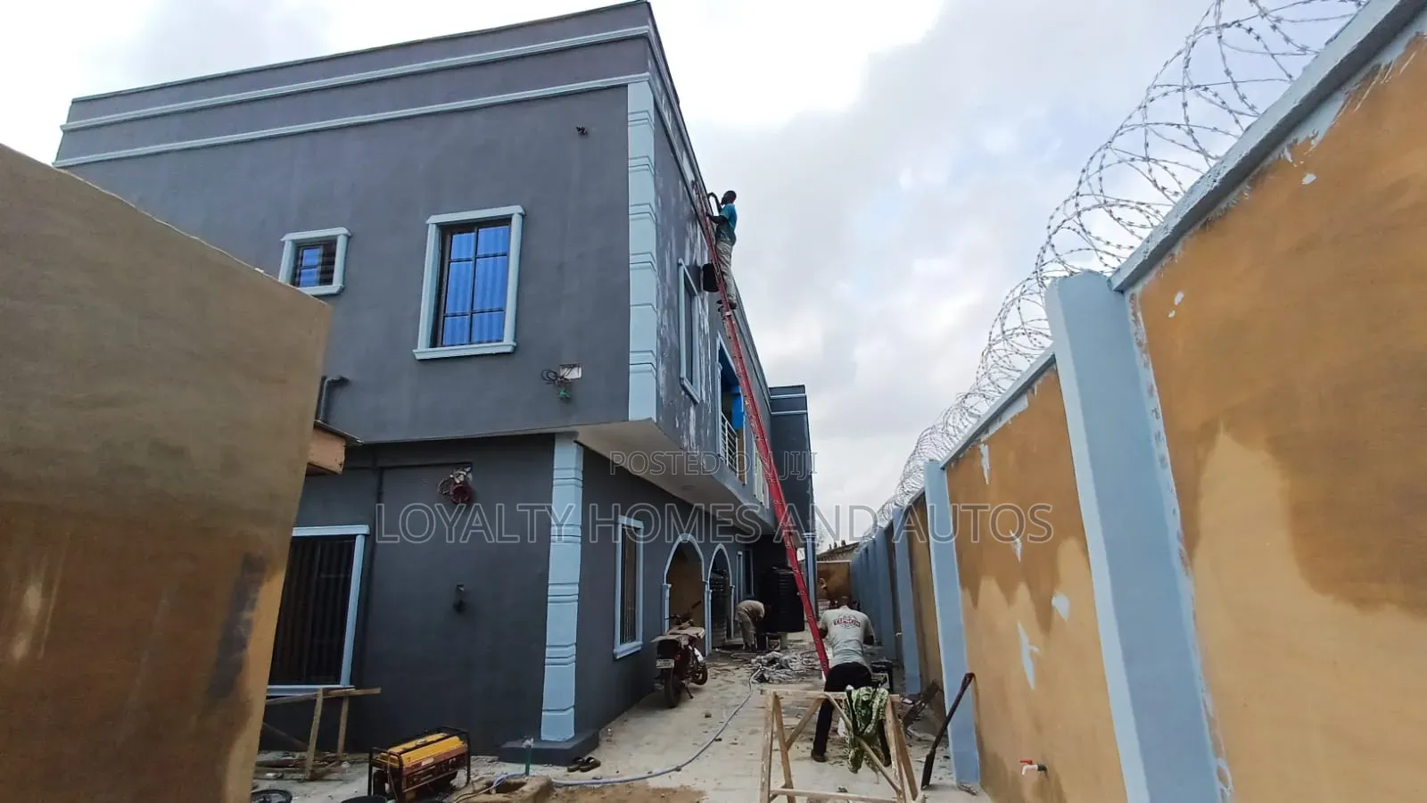 2bdrm Block of Flats in Secured for sale in Alimosho