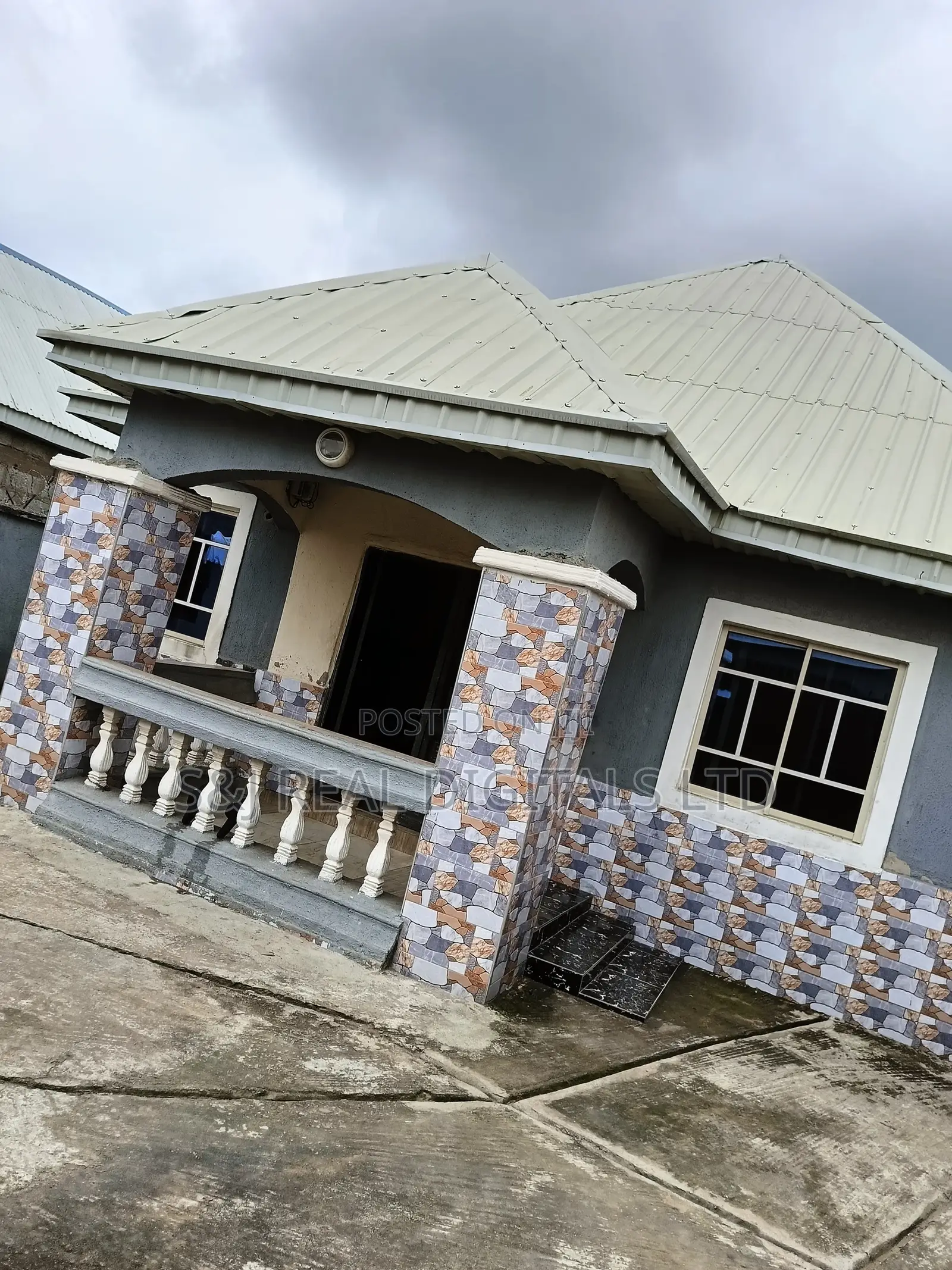 4bdrm Bungalow in Zuba for sale in Zuba
