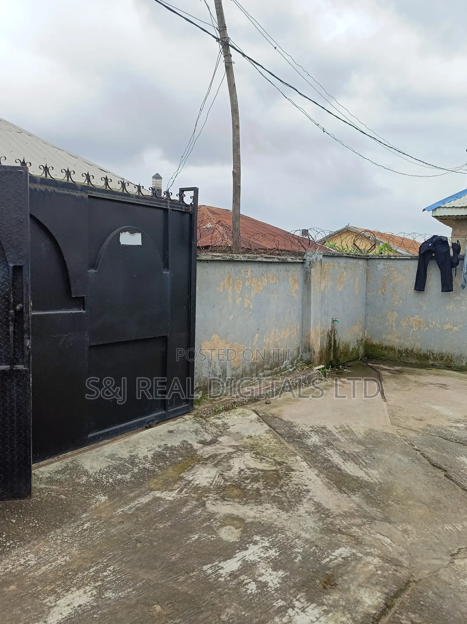 4bdrm Bungalow in Zuba for sale in Zuba