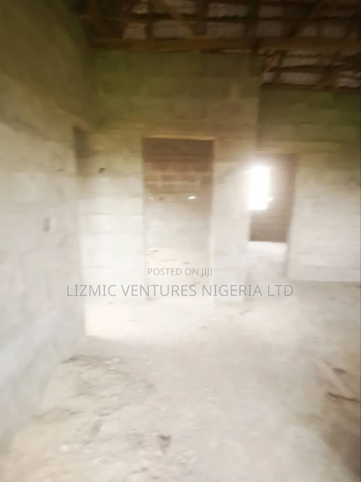 2bdrm Block of Flats in Olowo Ila, Igando / Ikotun/Igando for sale in Igando / Ikotun/Igando