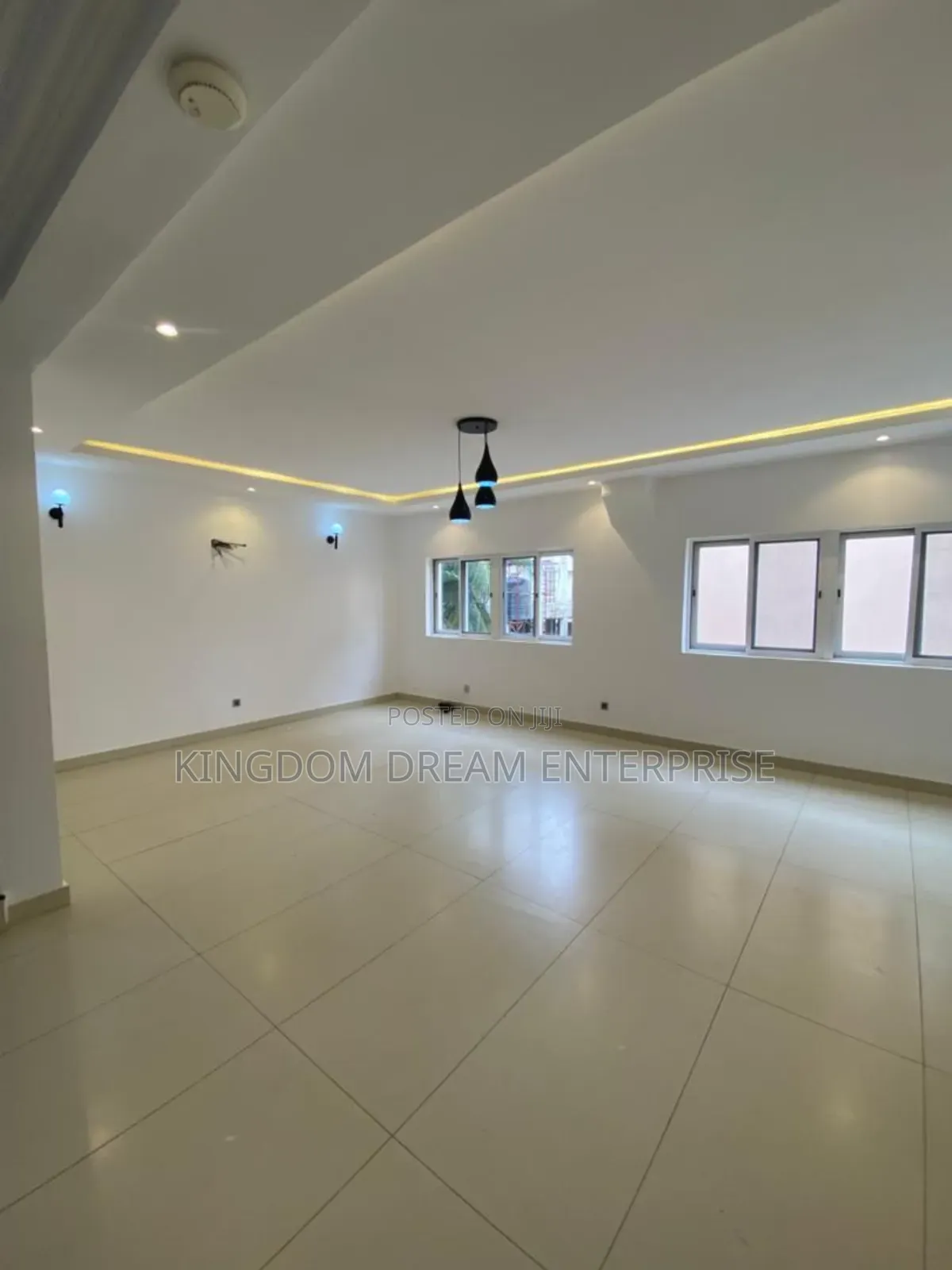 4bdrm Duplex in Lekki Phase 1 for rent in Lekki Phase 1