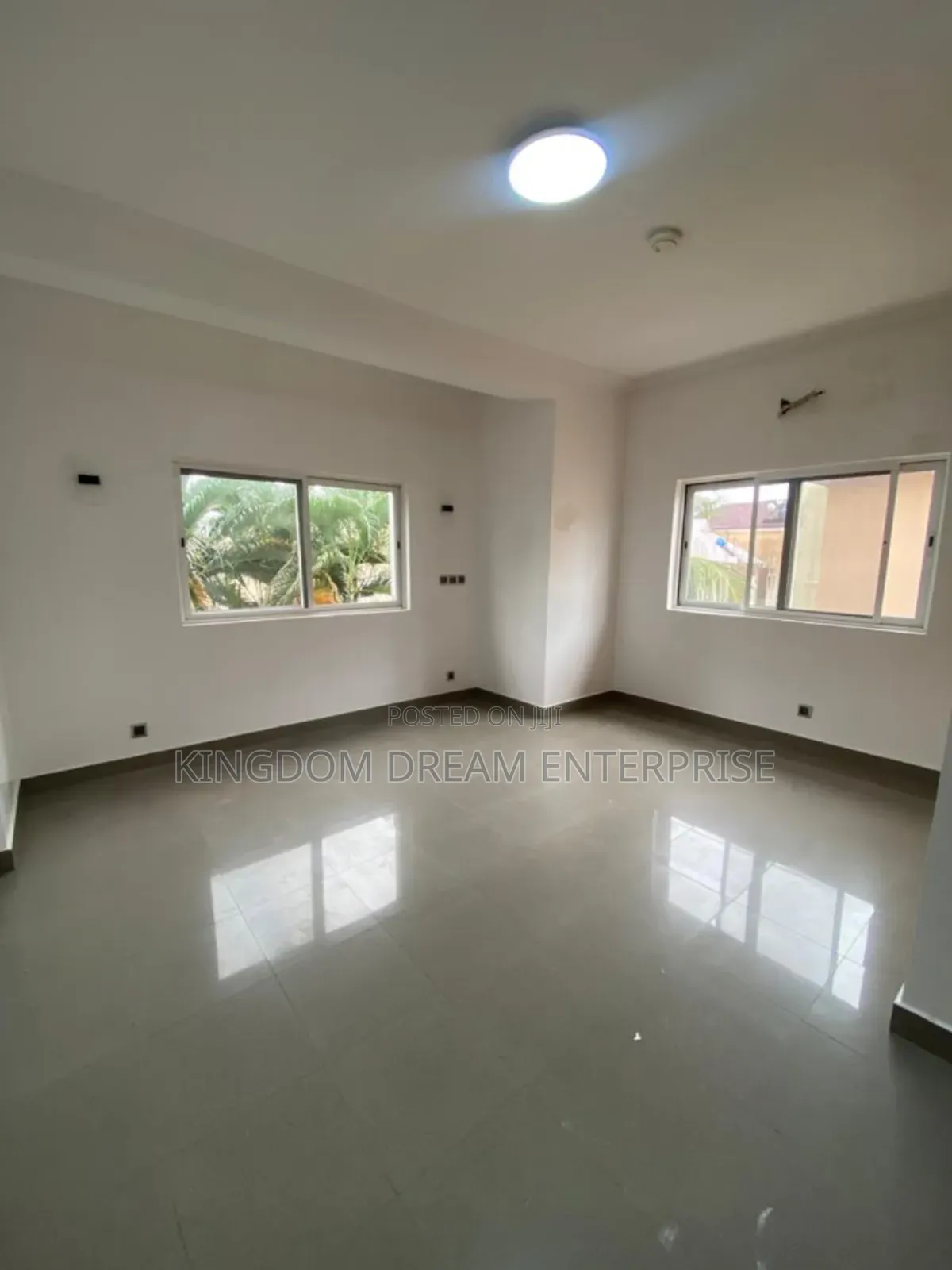4bdrm Duplex in Lekki Phase 1 for rent in Lekki Phase 1