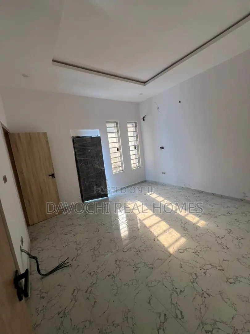 4bdrm Duplex in Lekki County for rent in Lekki Phase 2
