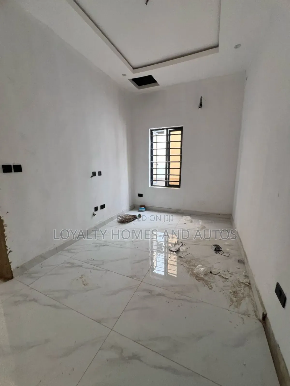 4bdrm Duplex in Omole Phase 1 Ikeja for sale in Omole Phase 1